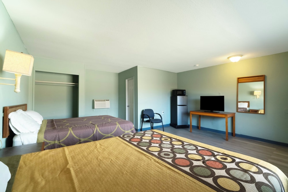 Capital O Parker Motel Clute Jackson Tx 332