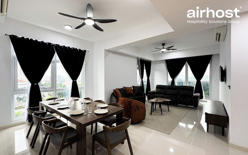 Met1 Residences Mont Kiara by Airhost