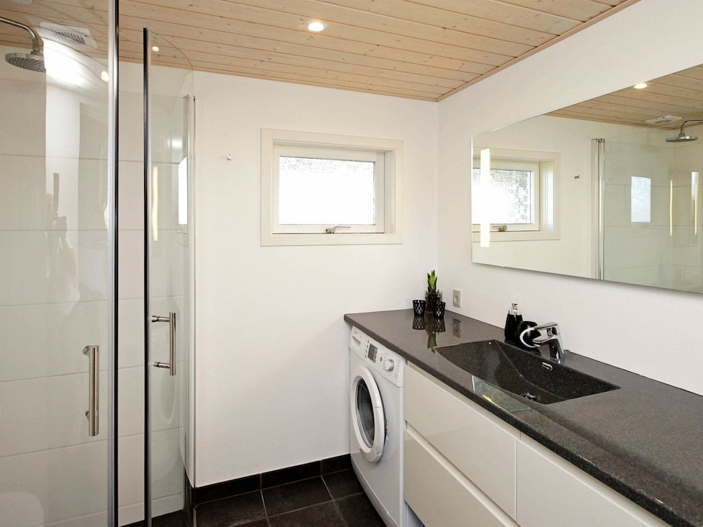 6 Person Holiday Home in Hjorring view 3