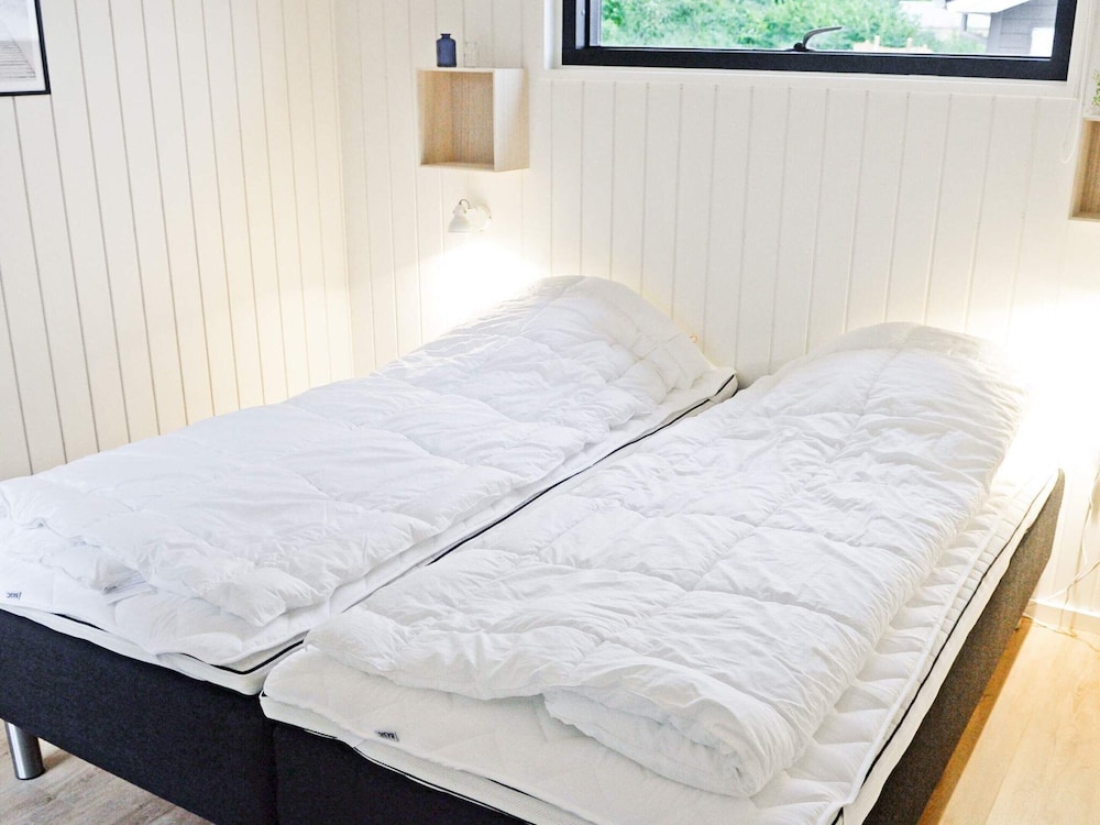 8 Person Holiday Home in Sjolund-by Traum view 2