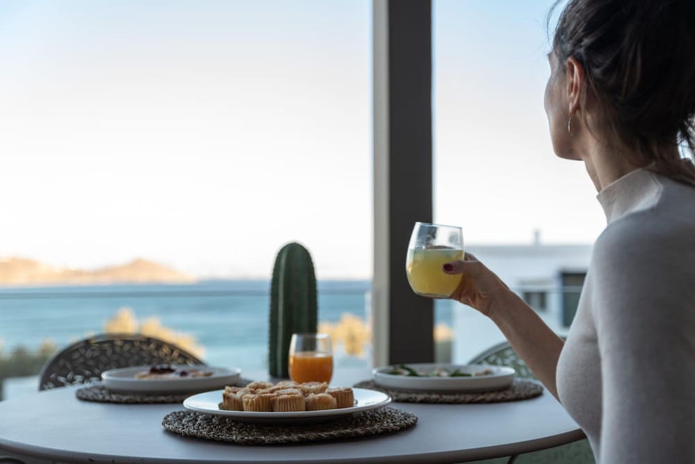 Coocono Tinos Private Villas