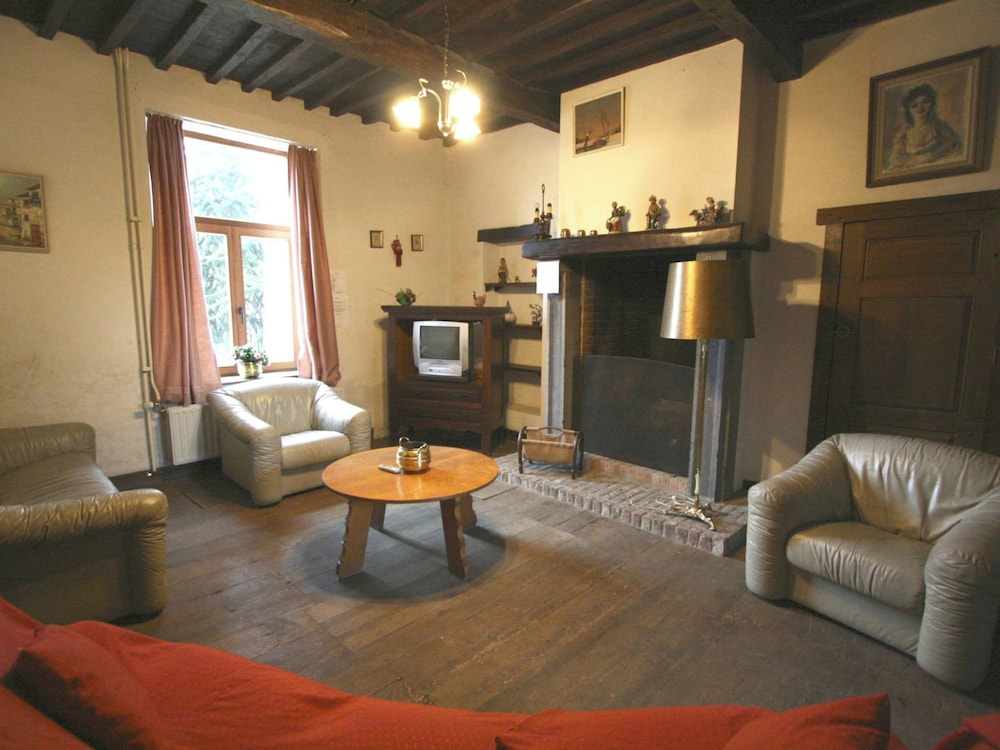 Photo 11
