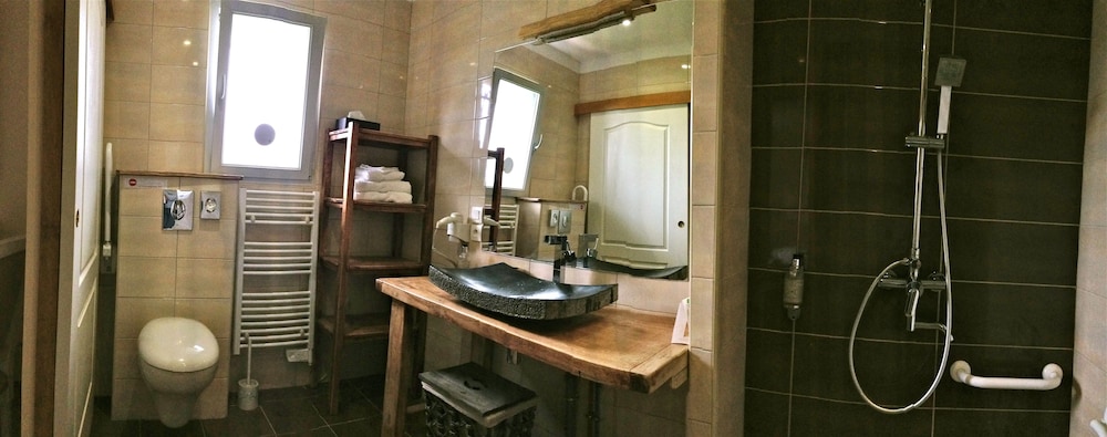 Photo 26