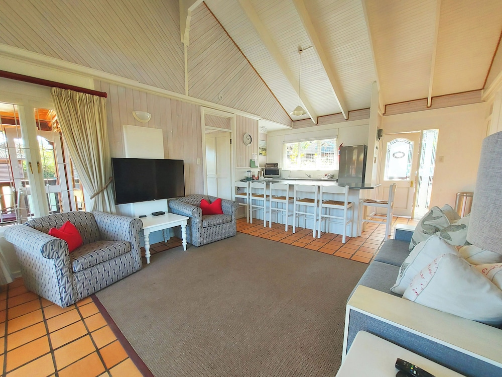 Knysna River Club by First Private Stays