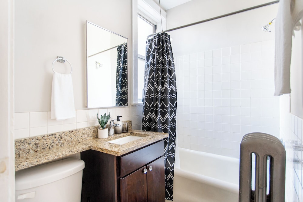 Furnished 2BR - Eastwood 47-1
