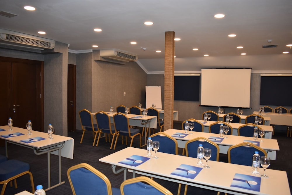 Rhiss Otel Bostancı - Image 12