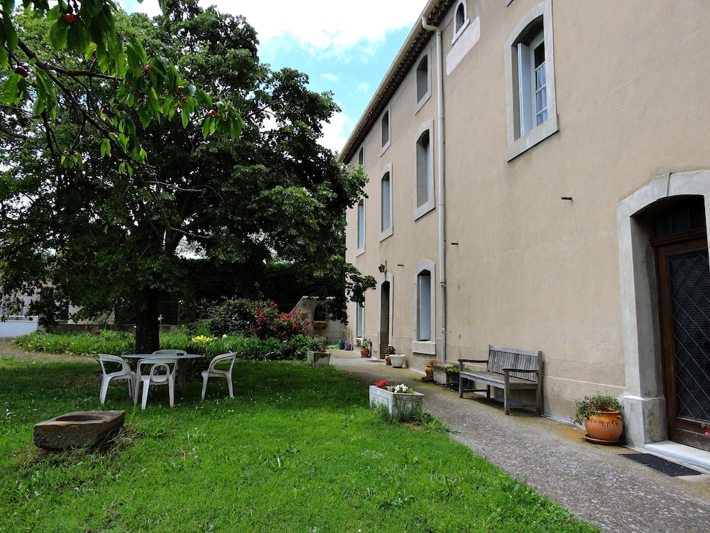 Domaine Saint-louis
