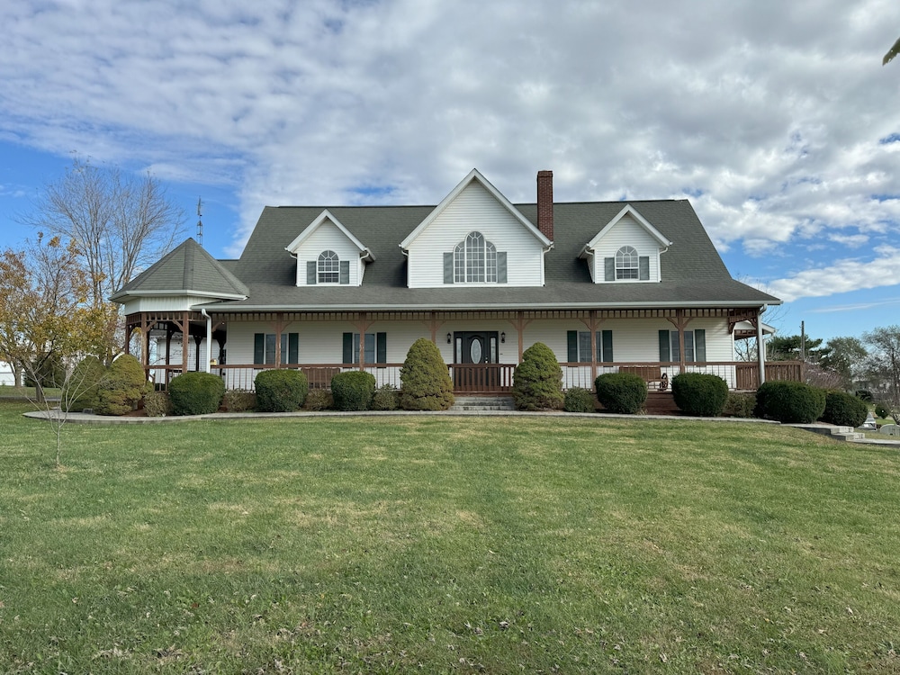 Heritage Homestead Inn view 4