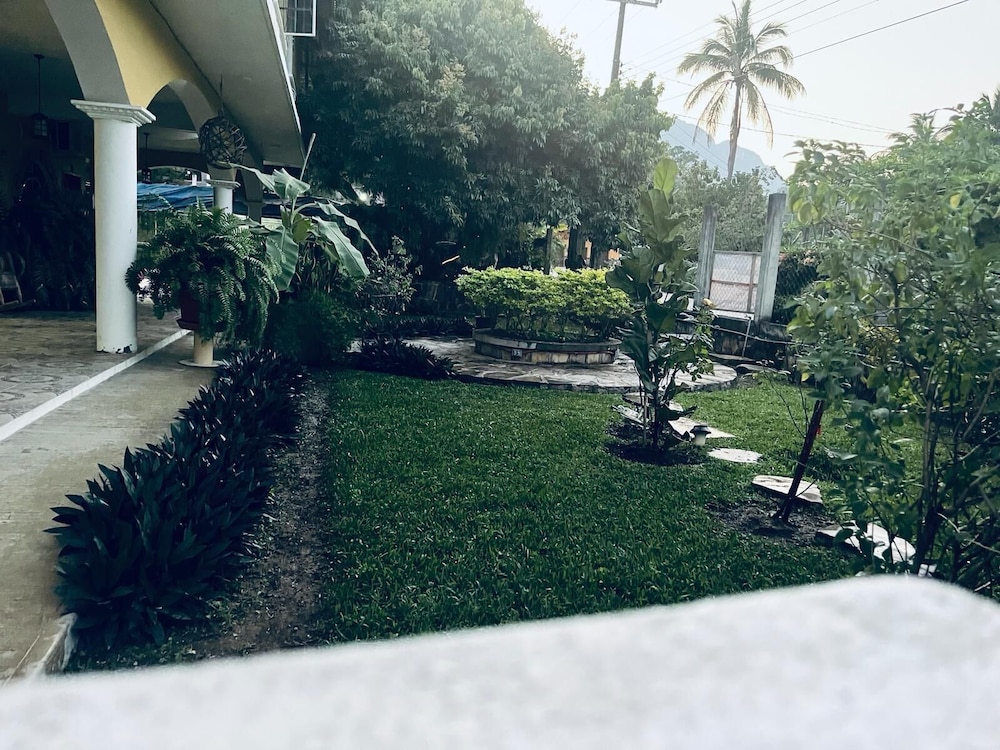 Photo 26