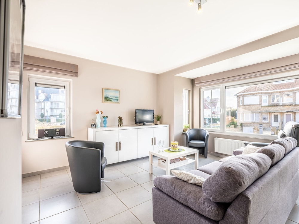 Apartment in Koksijde Near the Beach