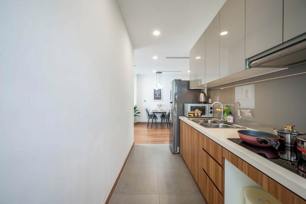 Eco Green Saigon - Free Gym & Pool