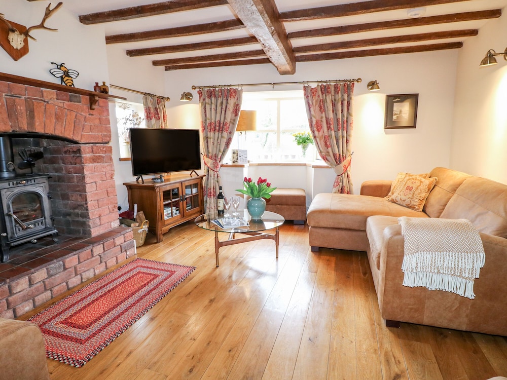 Bellamour End Cottage