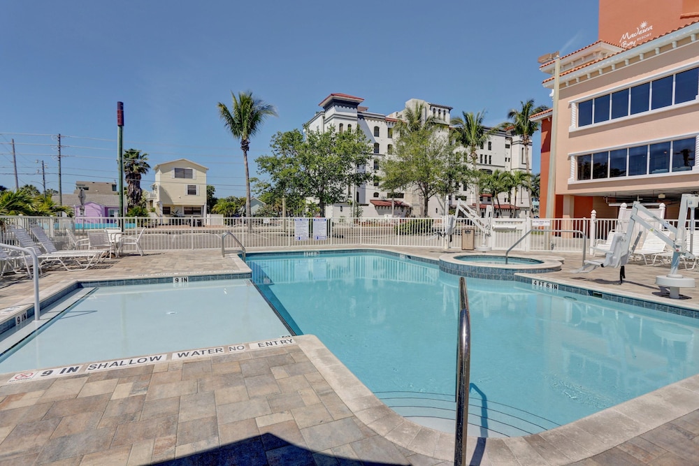 Madeira Bay Resort I 1408