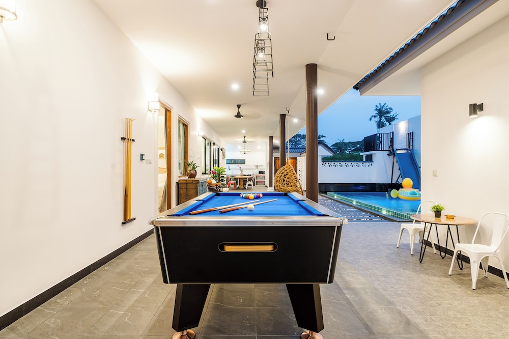 Full moon Bay hua hin Cha-am