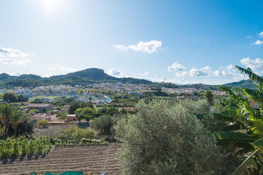 Solluna in Mallorca With 4 Bedrooms and 3 Bathrooms view 4