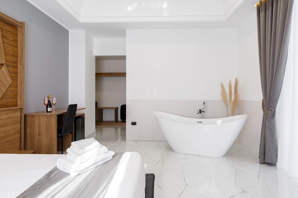 Sant'Angelo Suites