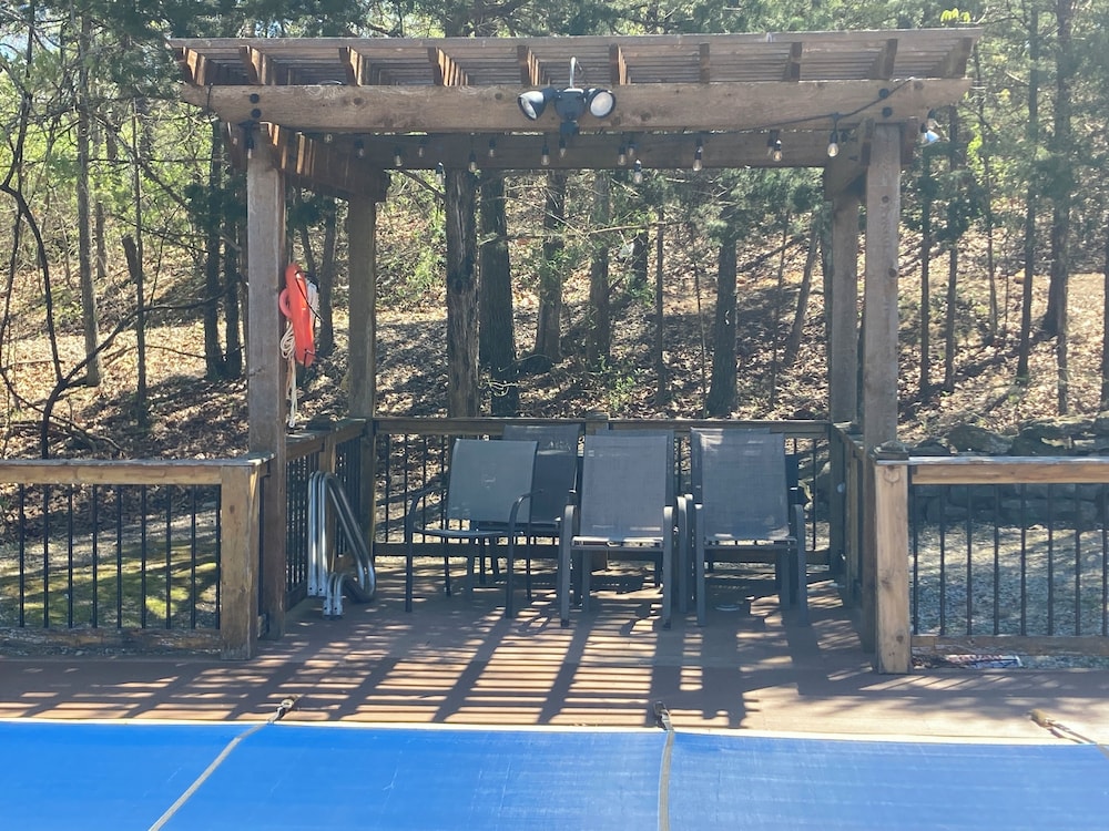 Branson Vacations - Gold Suites Rentals - Property Image 1