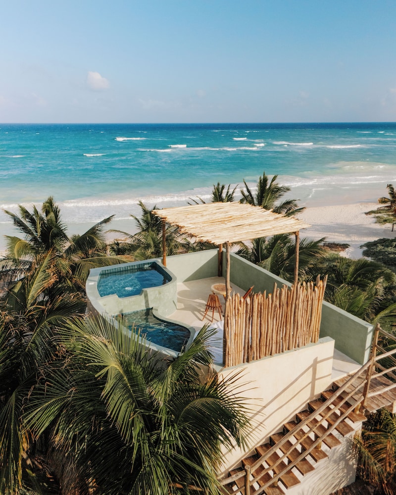 Hotel Orchid House Tulum Beach - Image 1