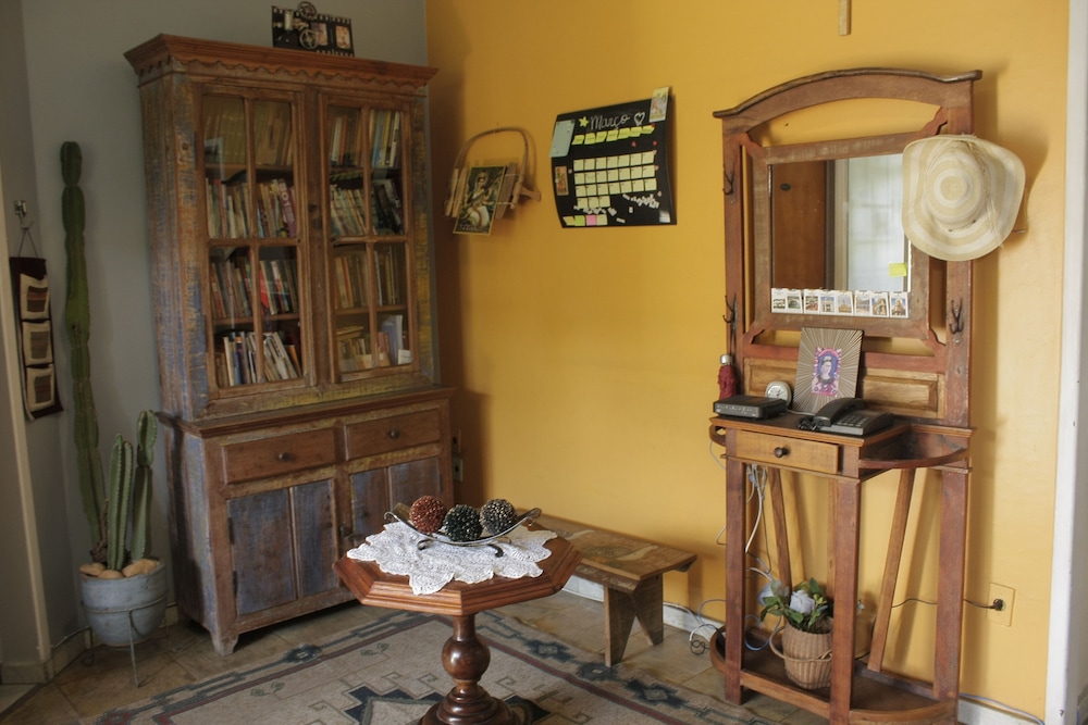 Castel Inn Hostel