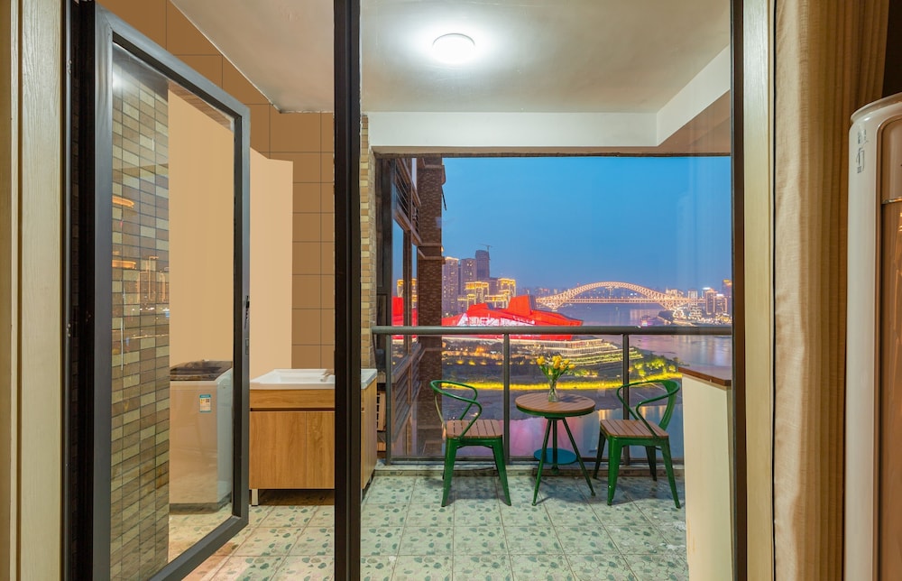 重庆暖余江景民宿 Chongqing Nuanyu River View Hotel