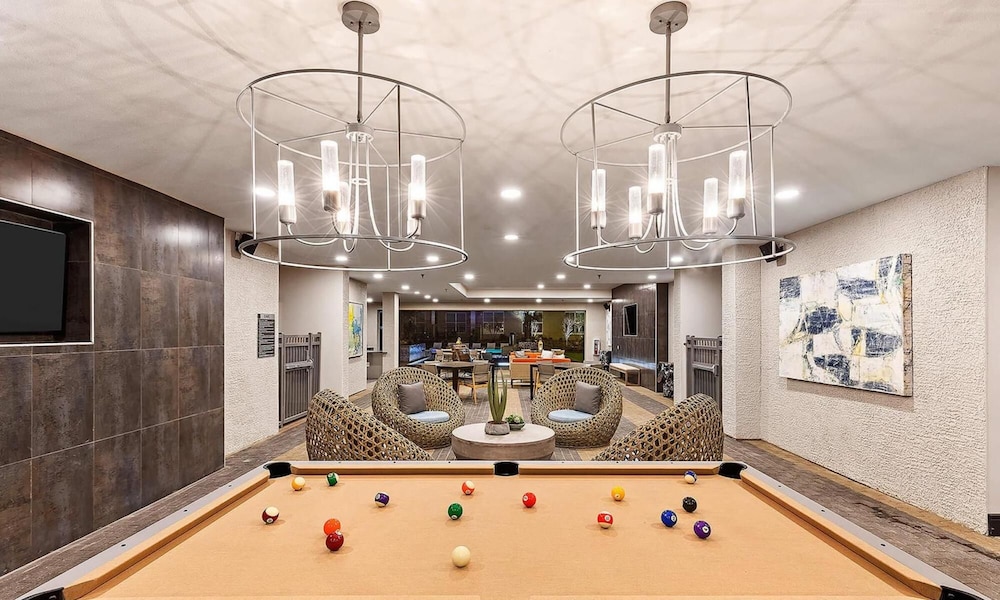 Landing Modern Apartment With Amazing Amenities Id6390 view 3
