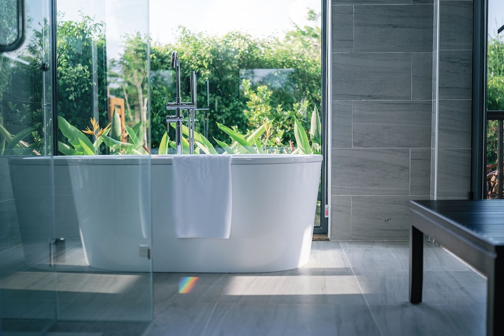 Lamori Resort & Spa