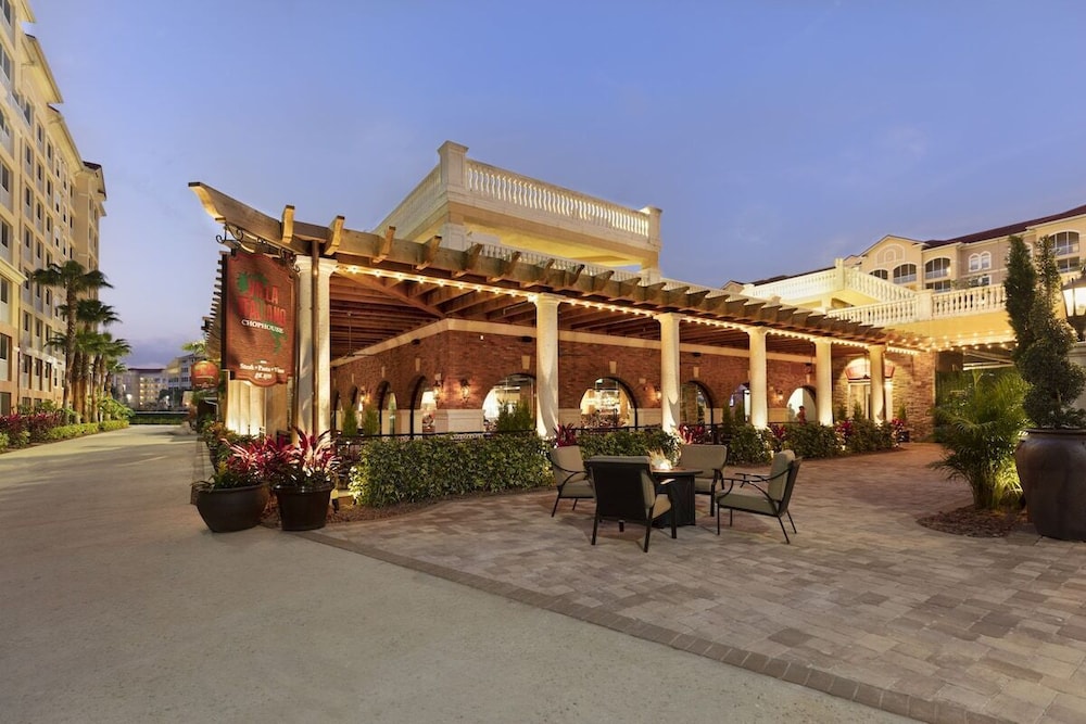 Tuttle Orlando Villa