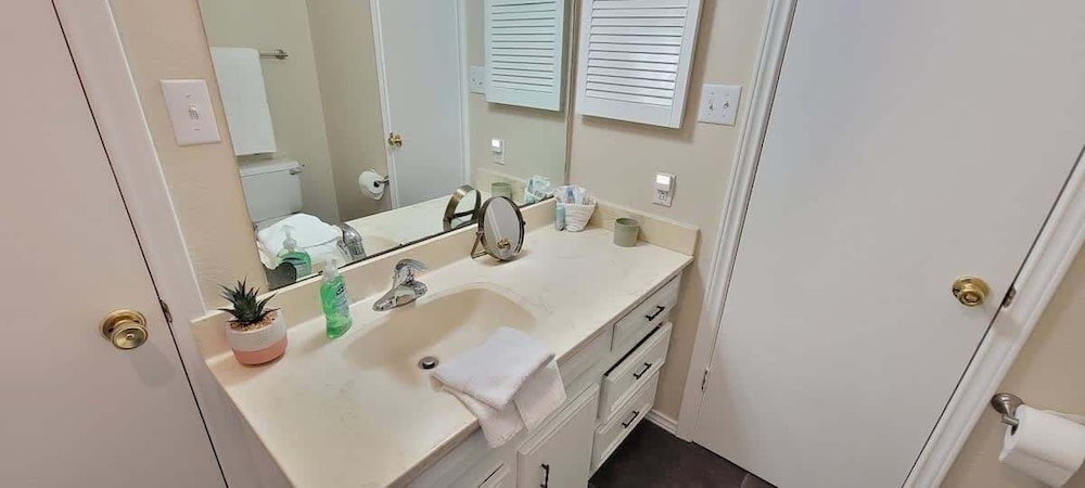 Bay View Great Deck Pool 2 Levels & 3 Bedr 3 Bedroom Condo