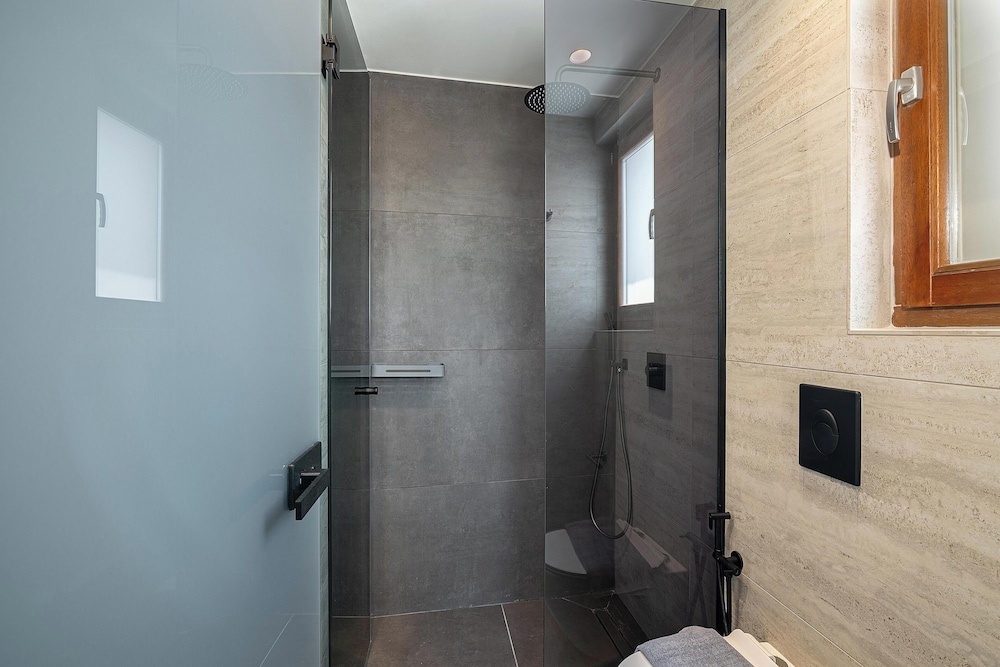 Zoera Suites by Ethos