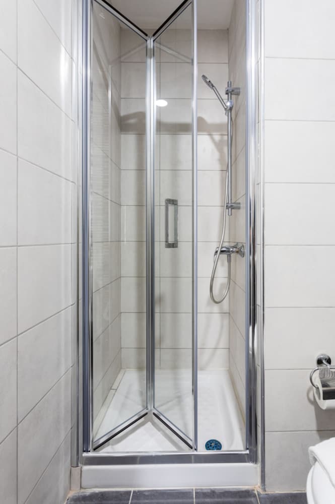 San Giljan Stylish Apartment - Property Image 6