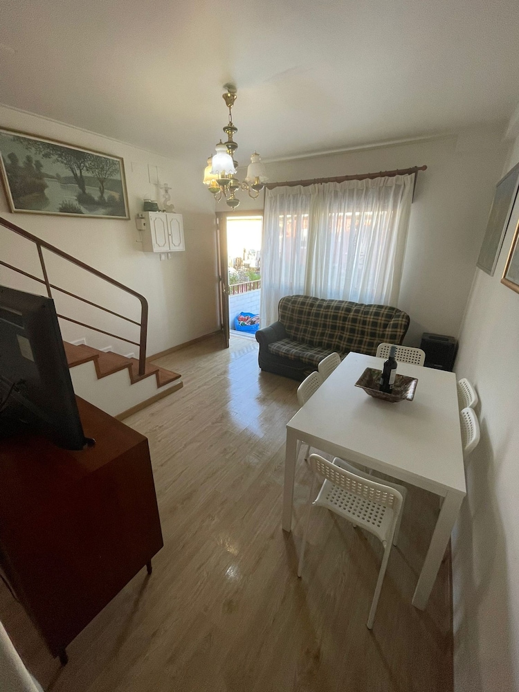 Pedras Village House by Vacationy
