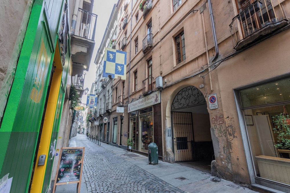 Special 10 Apartment by Wonderful Italy