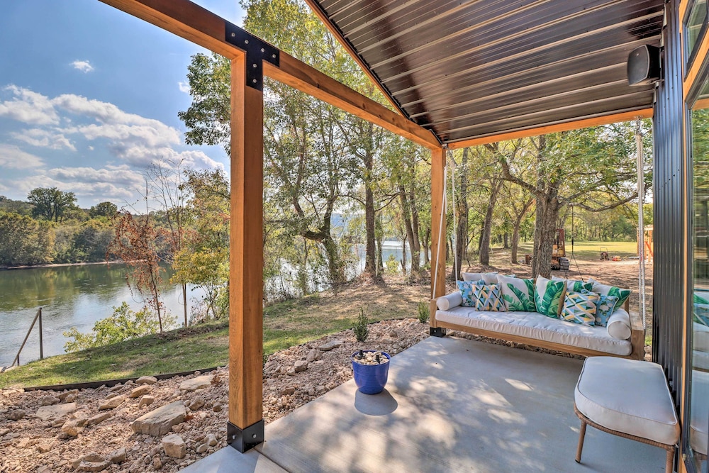 Modern Norfork House w/ Patio on White River! view 3