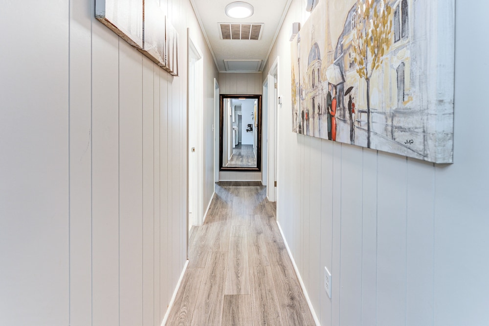 Peaceful Chatham Home in Virginia Countryside!