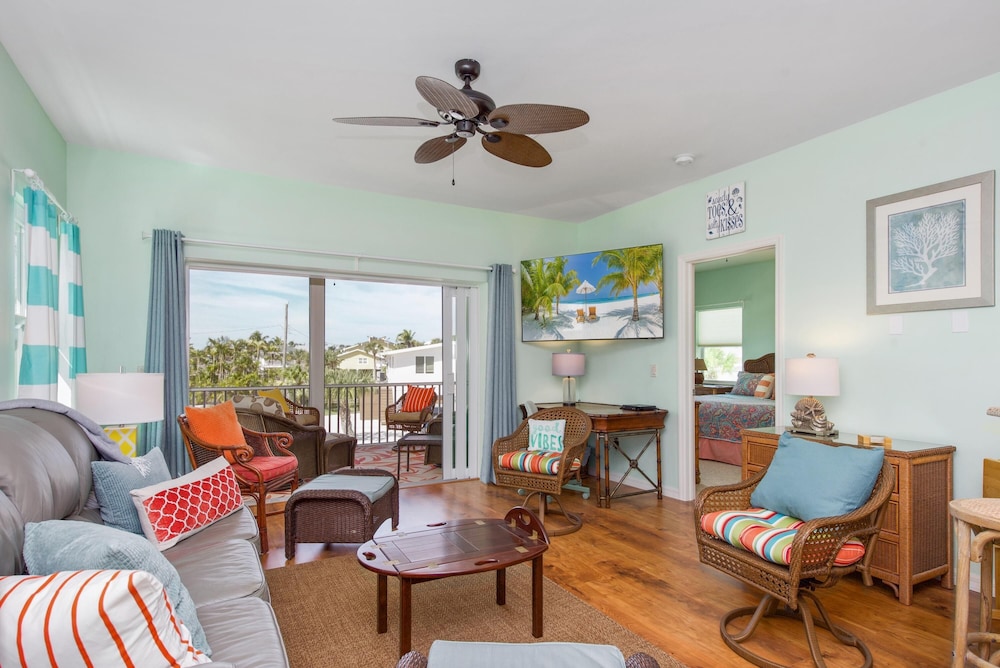 Sandy Toes Cottage