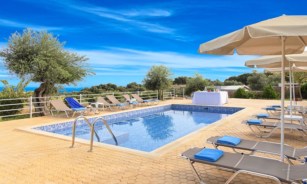 Aqua Blue Villas with Heated Pool
