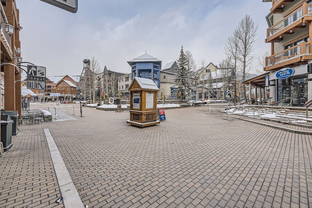 Buffalo Lodge! River Run! Walk To Lifts! 1 Bedroom Condo