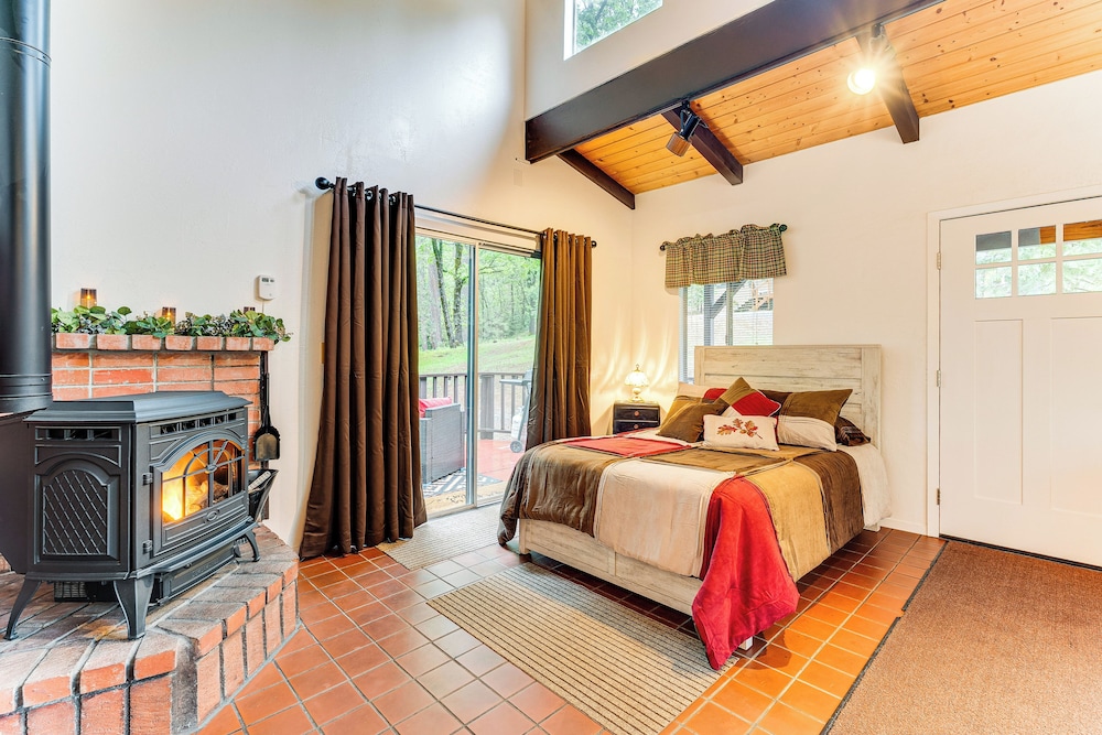 'hidden Valley Retreat' - Outdoorsy West Point Gem