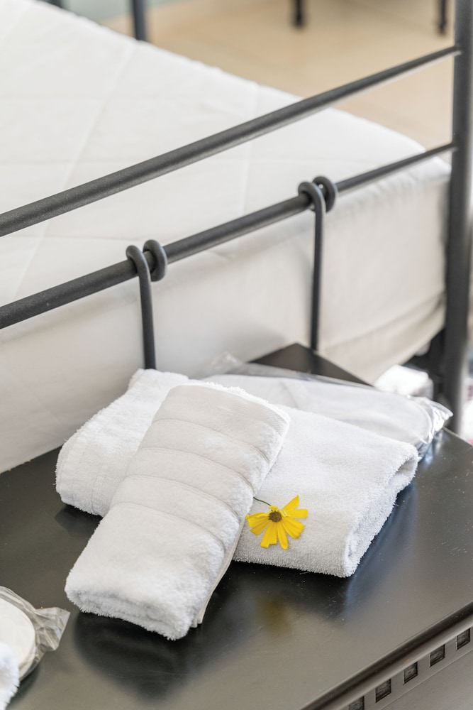 Aerinon Guesthouse