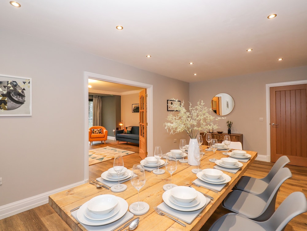 Crooklands Cottage