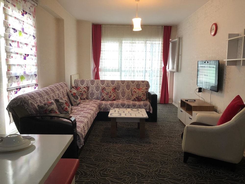 Gunes Suites