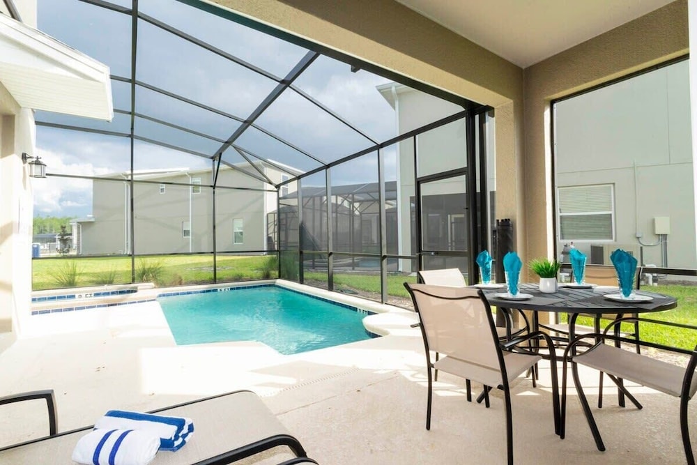 Stunning Family Friendly 5 Bd w/ Pool Close to Disney @ Storey Lake 4242 - Image 1