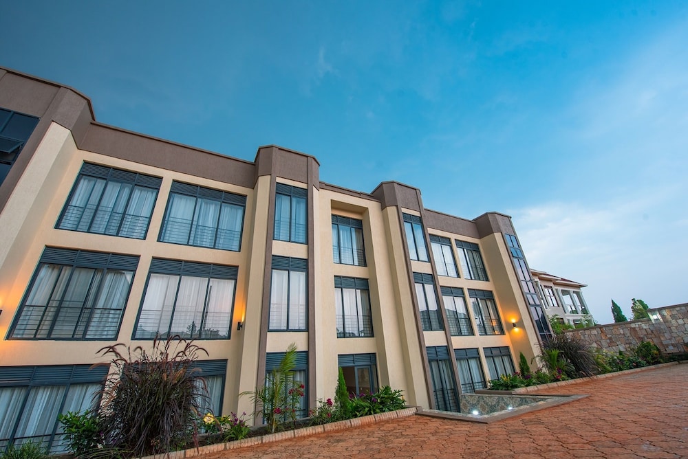 Lexor Apartments view 4