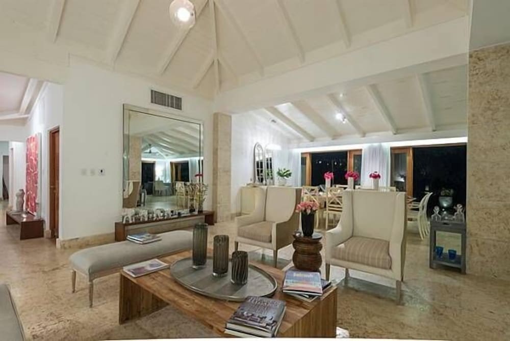 Villa Emily