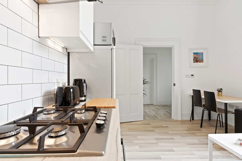 Elegant 1 Bedroom Apartment in Brixton