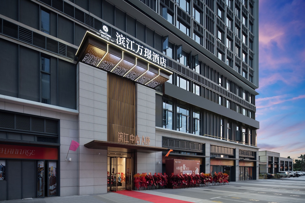 One Gem Hotel