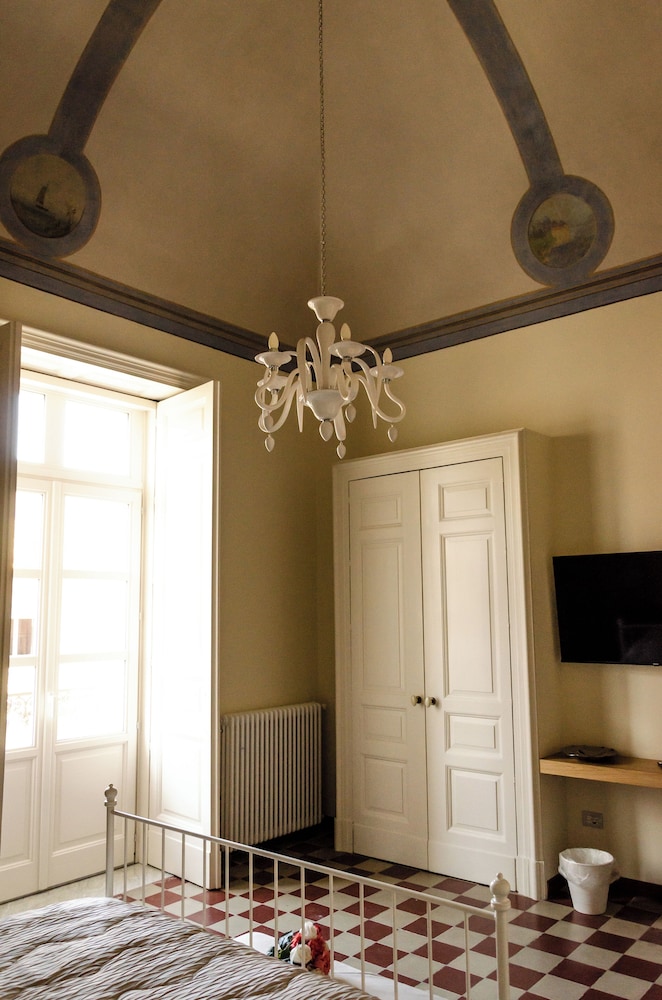 Palazzo Fiammingo Rooms