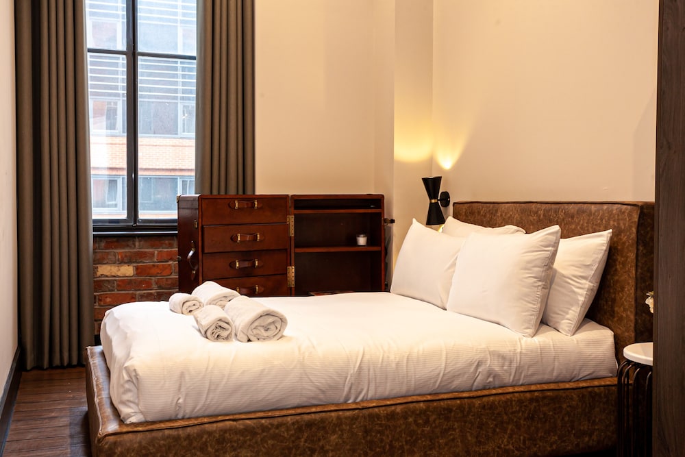 Portland Street Apartments view 4