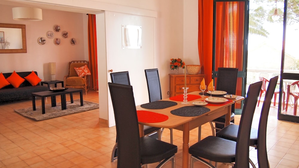 Villa Mary by Our Madeira