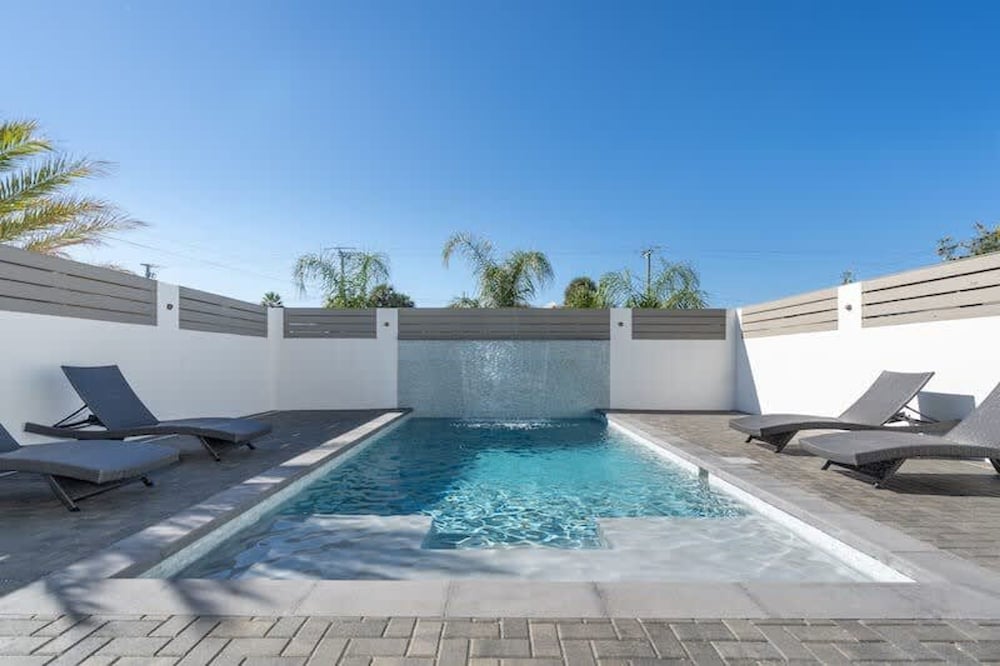 Your Summer Haven Pool Games Near Beach